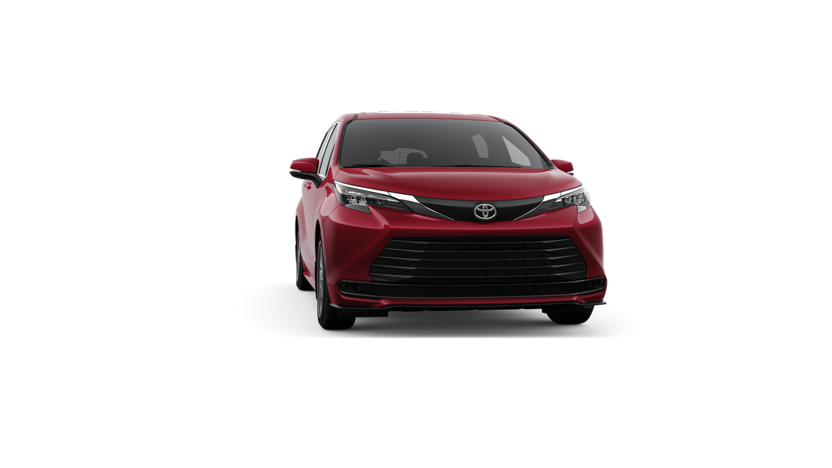 2026 Toyota Sienna LE 8 Passenger
