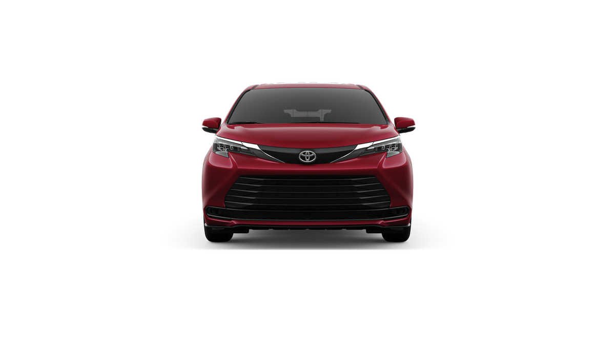 2026 Toyota Sienna LE 8 Passenger
