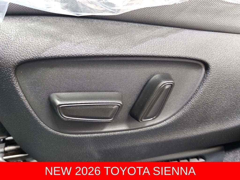 2026 Toyota Sienna LE 8 Passenger