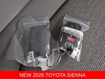 2026 Toyota Sienna LE 8 Passenger