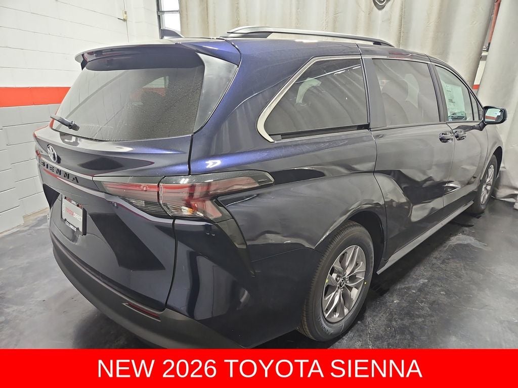 2026 Toyota Sienna LE 8 Passenger
