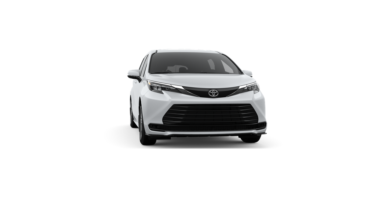 2026 Toyota Sienna LE 8 Passenger