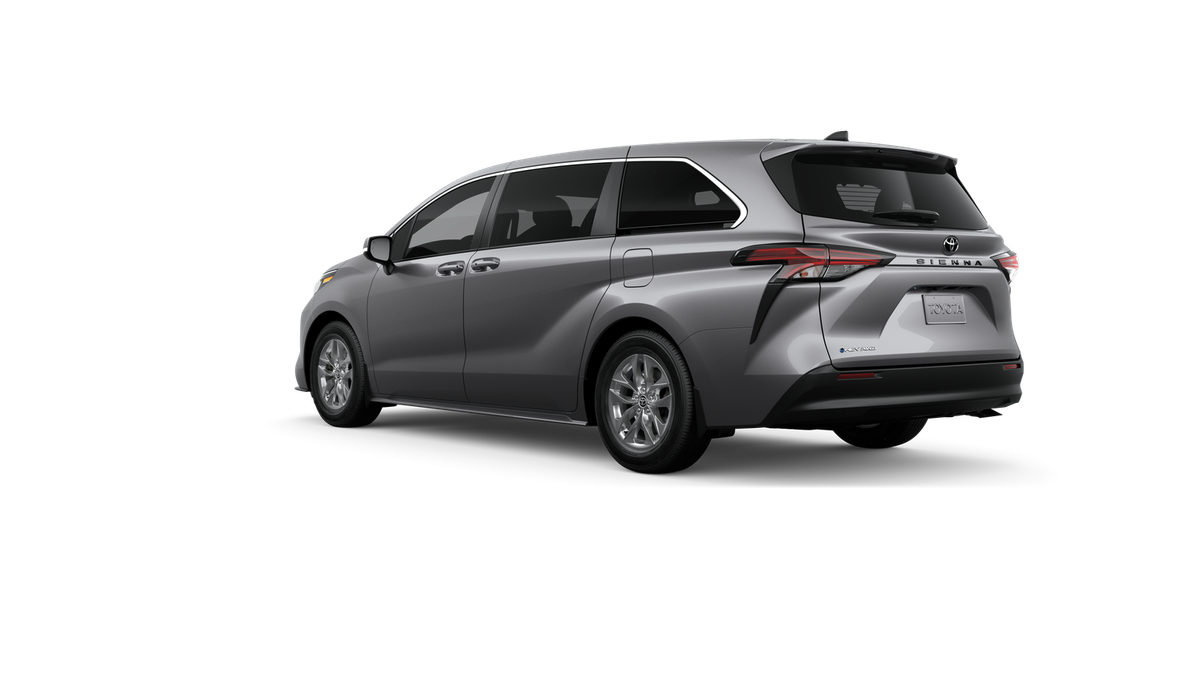 2026 Toyota Sienna LE 8 Passenger