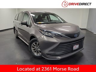 2021 Toyota Sienna LE 8 Passenger