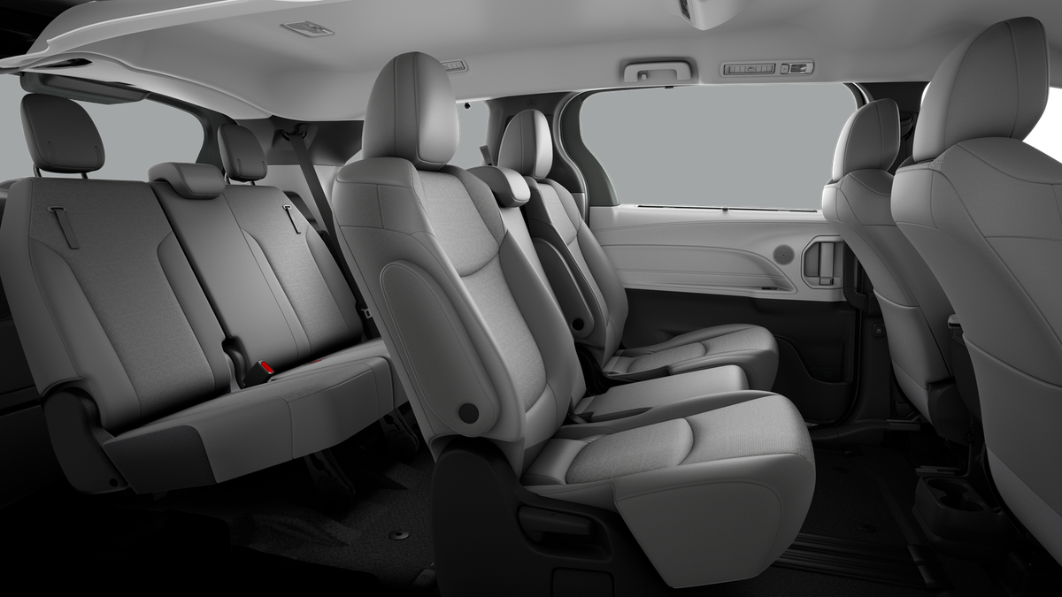 2026 Toyota Sienna LE 8 Passenger