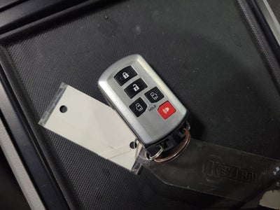 2019 Toyota Sienna LE 7 Passenger