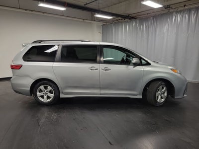 2019 Toyota Sienna LE 7 Passenger