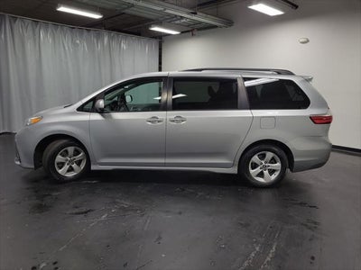 2019 Toyota Sienna LE 7 Passenger