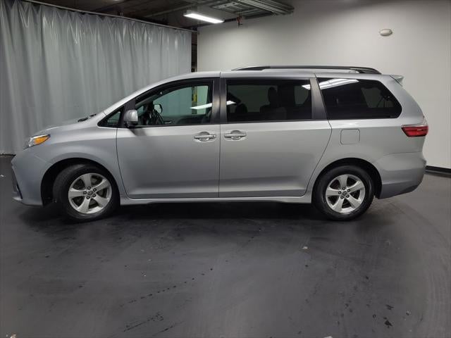 2020 Toyota Sienna LE 8 Passenger
