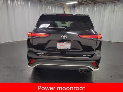 2022 Toyota Highlander XSE