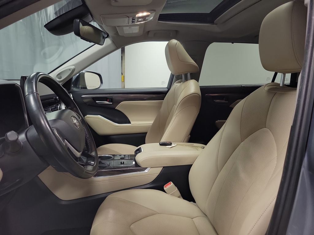 2023 Toyota Highlander Hybrid Limited