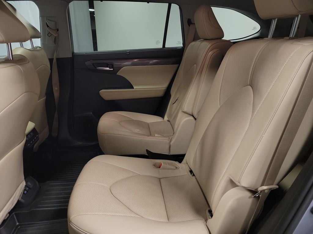 2023 Toyota Highlander Hybrid Limited