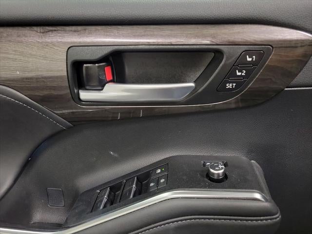 2023 Toyota Highlander Hybrid Limited