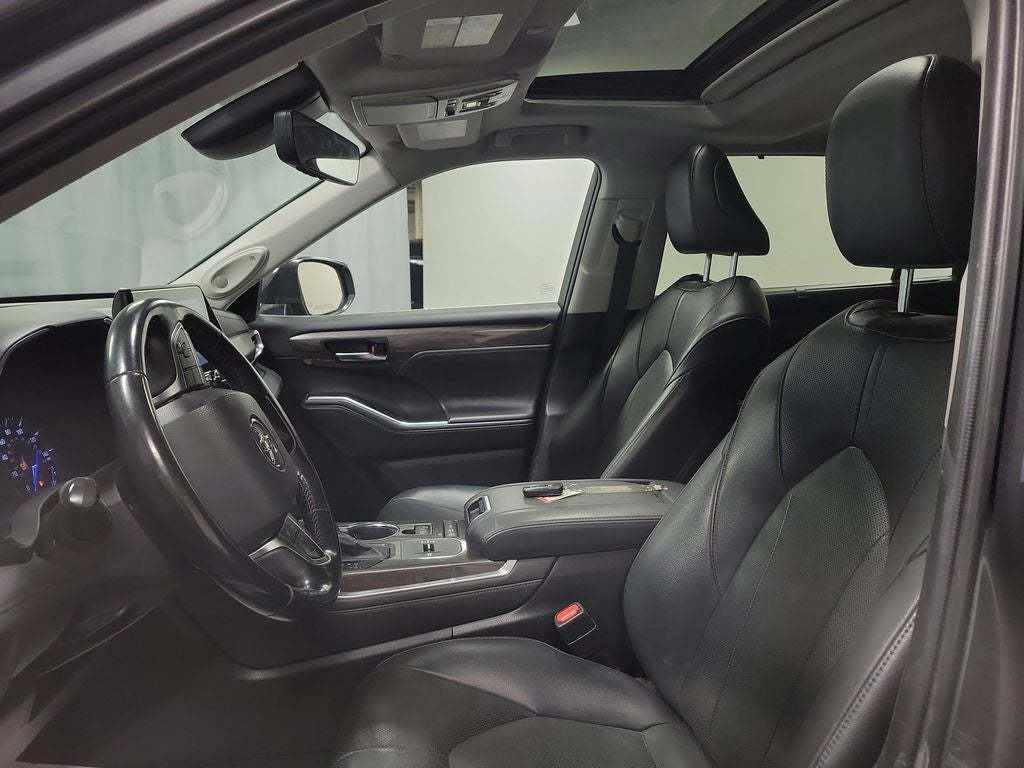 2021 Toyota Highlander Hybrid Limited