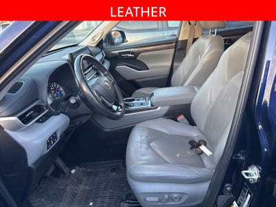 2022 Toyota Highlander Hybrid Limited