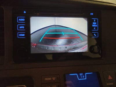 2015 Toyota Sienna SE 8 Passenger