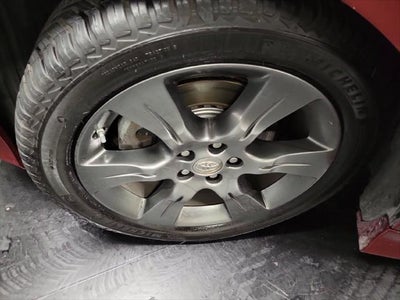 2015 Toyota Sienna SE 8 Passenger