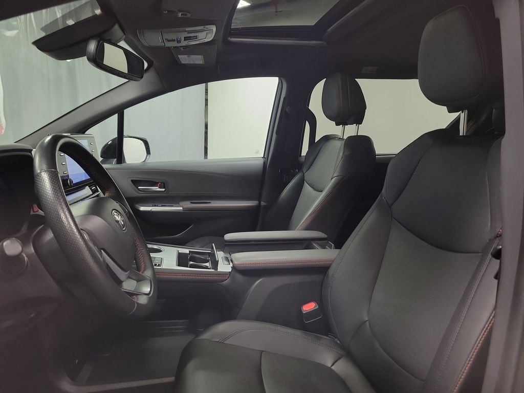 2024 Toyota Sienna XSE 7 Passenger