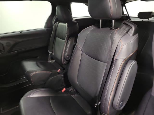 2024 Toyota Sienna XSE 7 Passenger