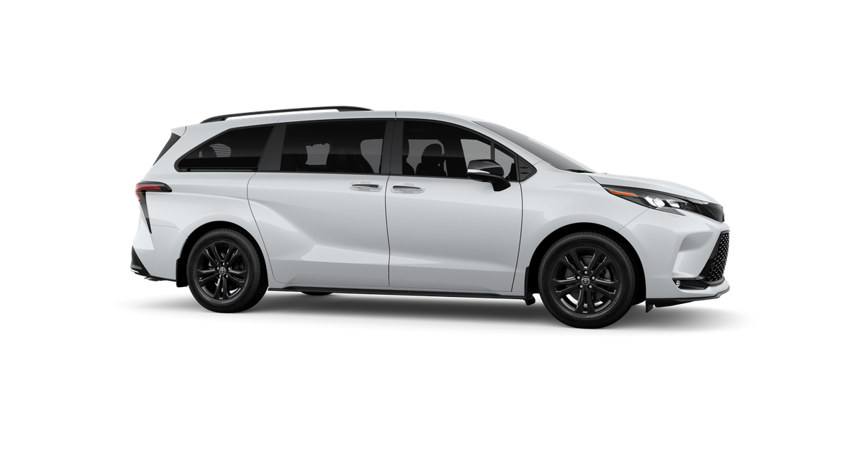 2026 Toyota Sienna XSE 7 Passenger