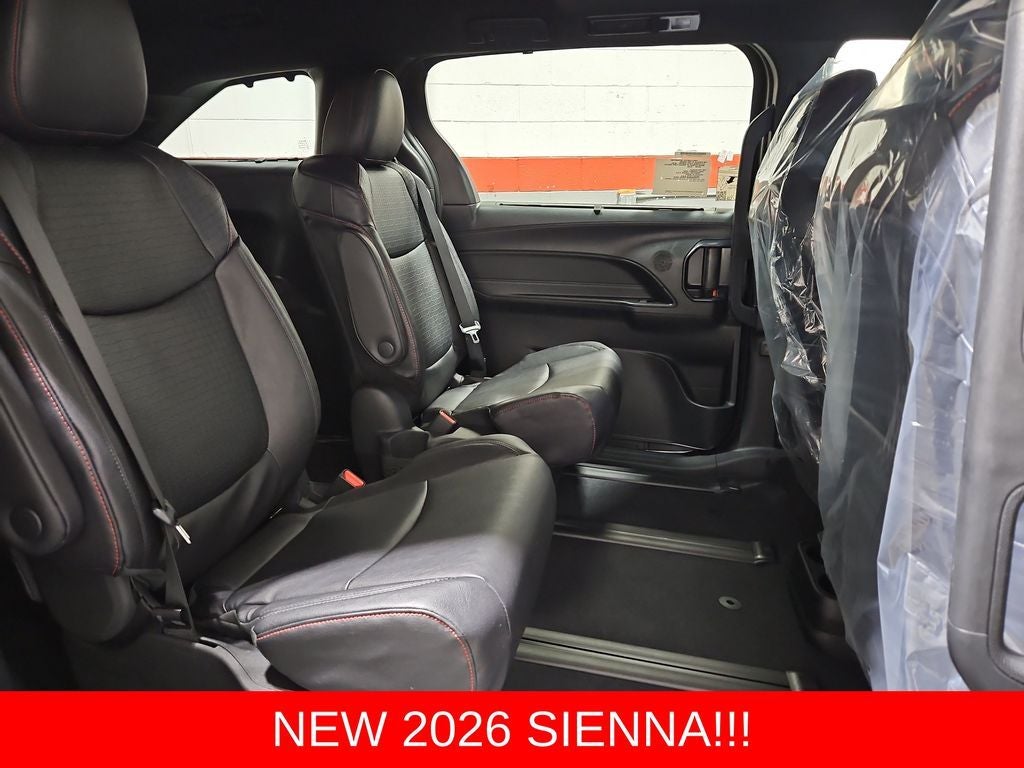 2026 Toyota Sienna XSE 7 Passenger