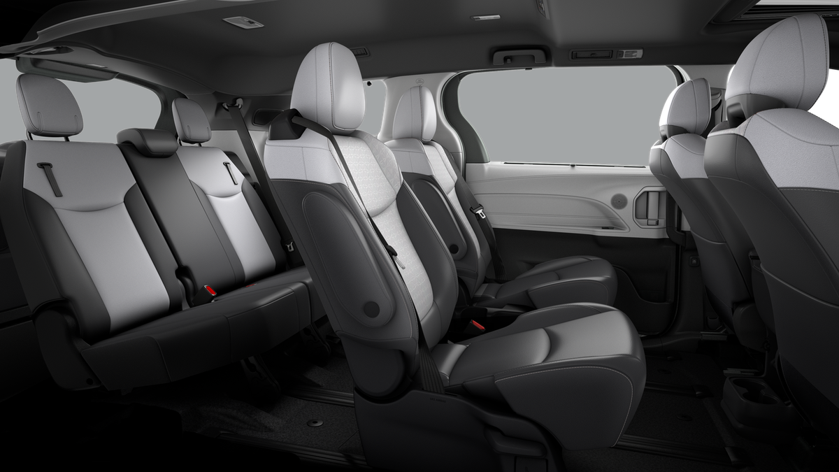 2026 Toyota Sienna XSE 7 Passenger