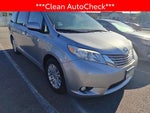 2014 Toyota Sienna XLE 8 Passenger