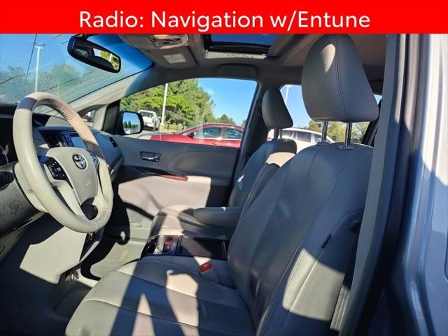 2014 Toyota Sienna XLE 8 Passenger