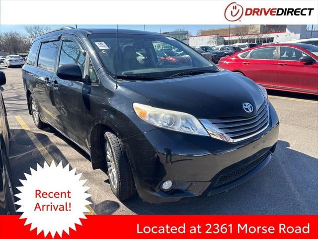 2014 Toyota Sienna XLE 8 Passenger