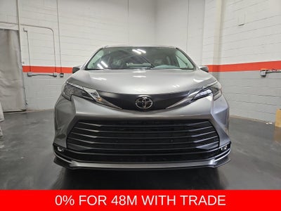 2026 Toyota Sienna XLE 8 Passenger