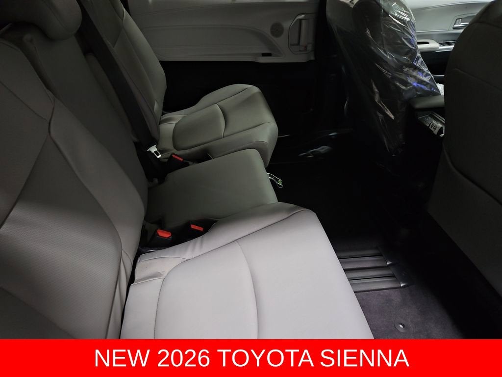2026 Toyota Sienna XLE 8 Passenger