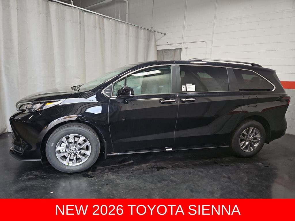 2026 Toyota Sienna XLE 8 Passenger