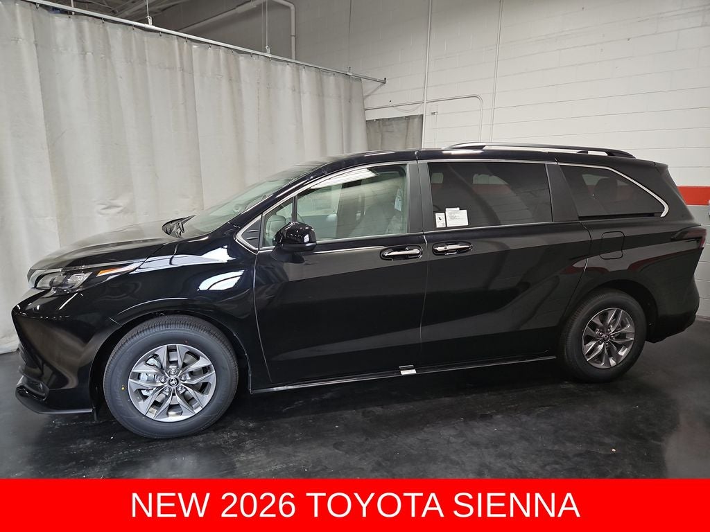 2026 Toyota Sienna XLE 8 Passenger