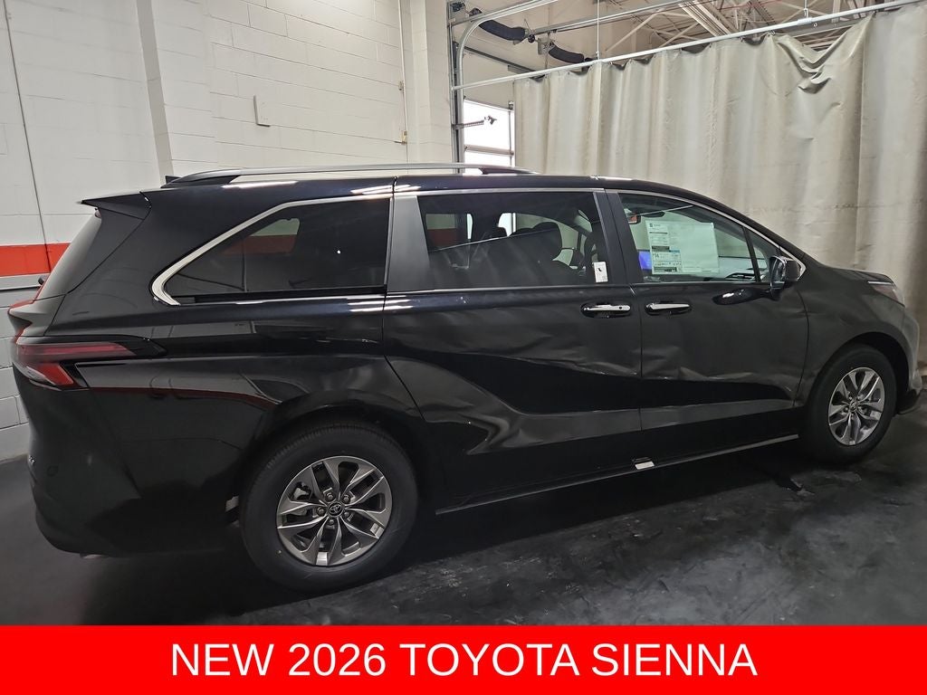 2026 Toyota Sienna XLE 8 Passenger