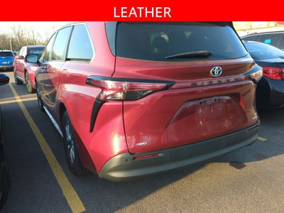 2021 Toyota Sienna XLE 7 Passenger