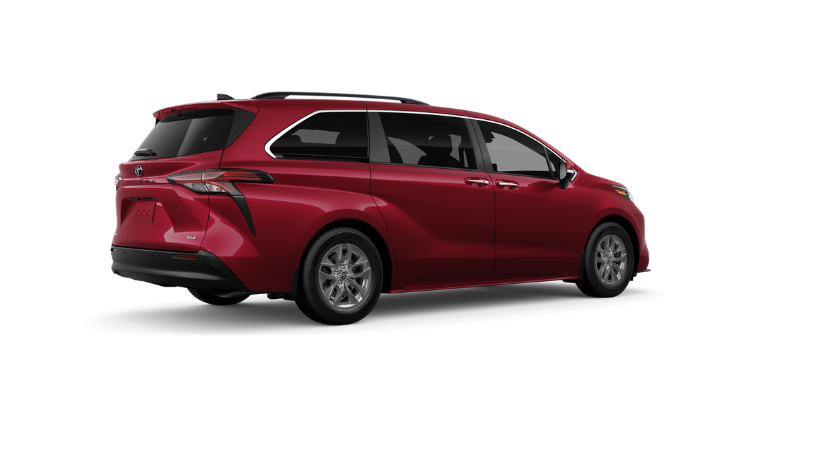 2026 Toyota Sienna XLE 7 Passenger