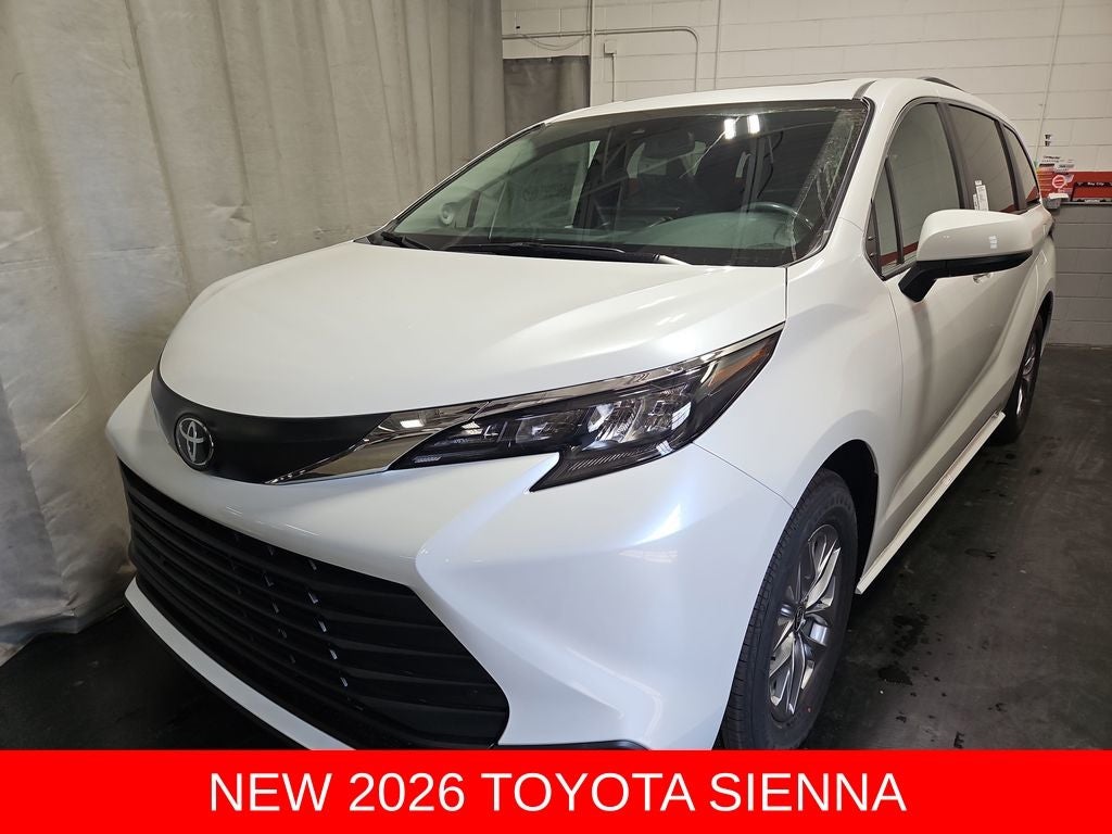 2026 Toyota Sienna XLE 7 Passenger