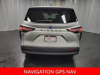 2022 Toyota Sienna XLE 7 Passenger