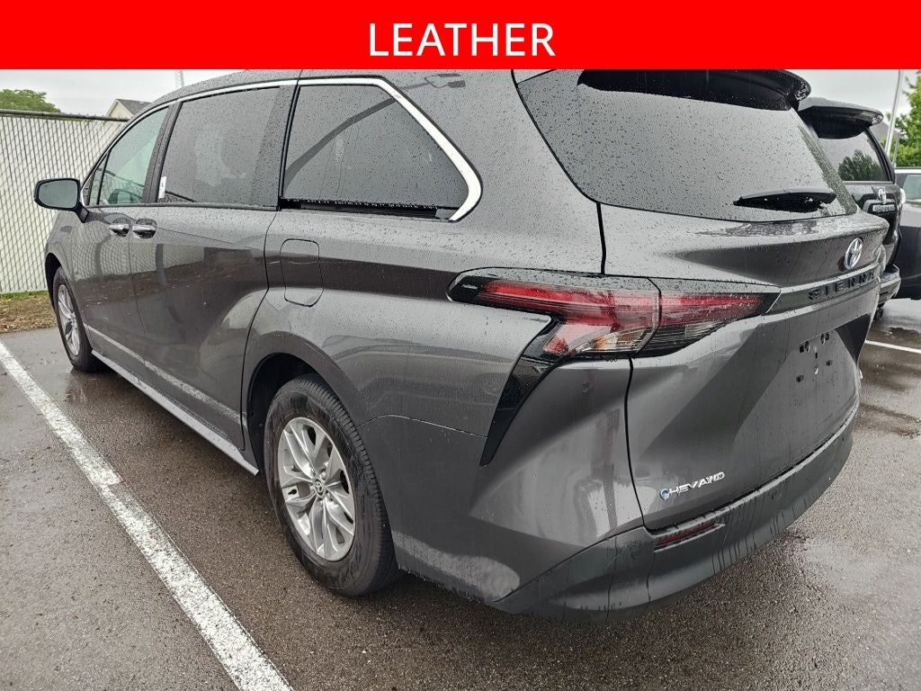 2025 Toyota Sienna XLE 7 Passenger