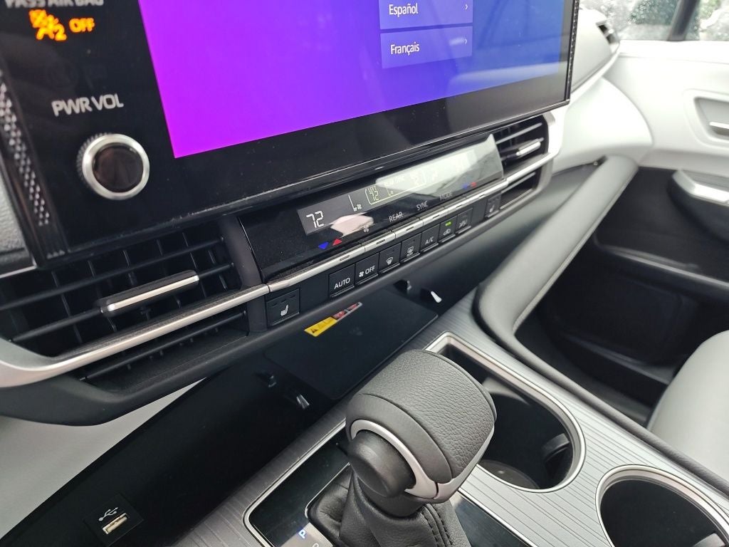 2025 Toyota Sienna XLE 7 Passenger