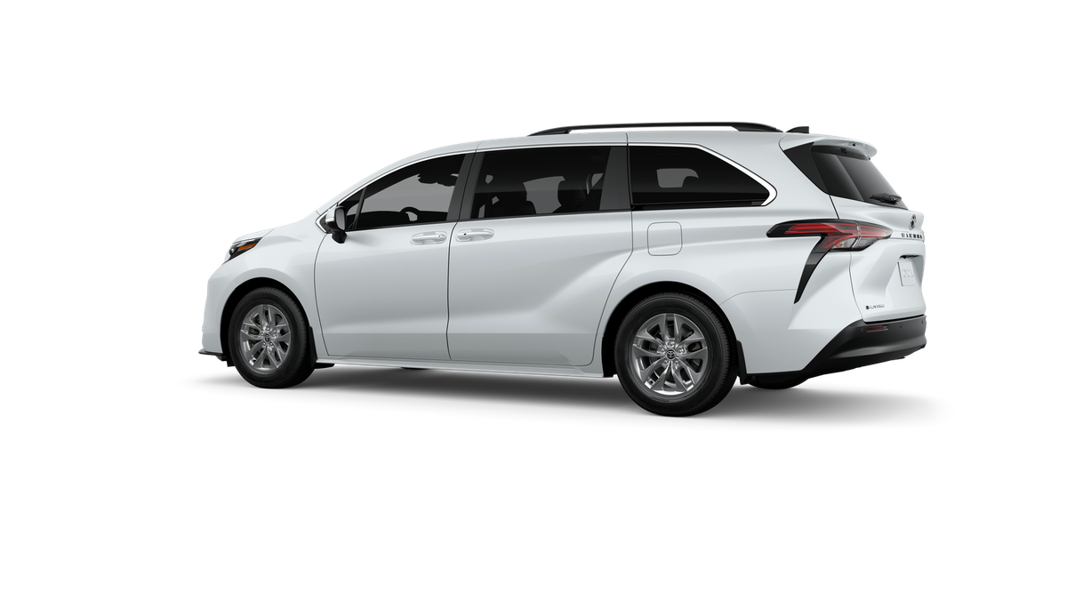 2026 Toyota Sienna XLE 7 Passenger