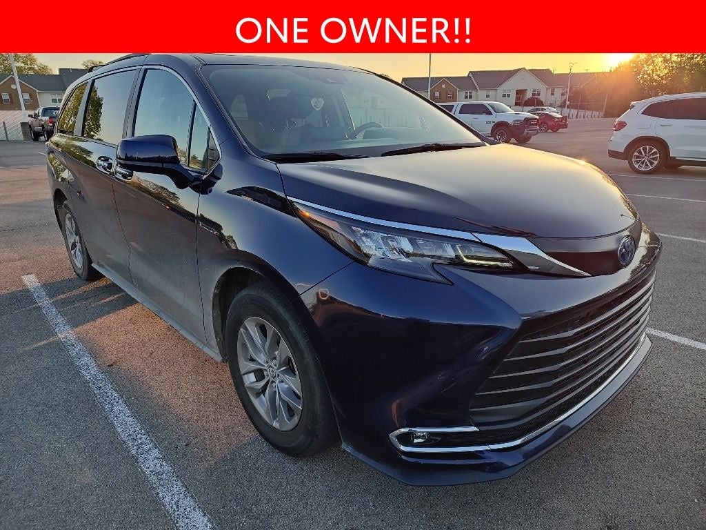 2024 Toyota Sienna XLE 7 Passenger