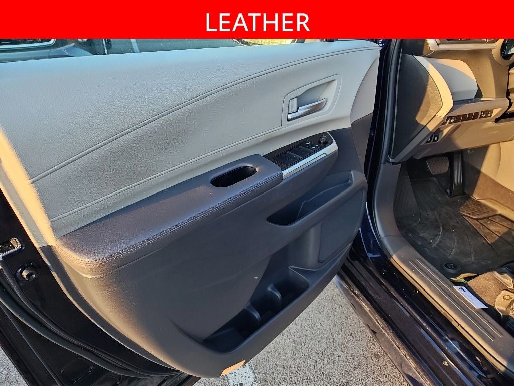 2024 Toyota Sienna XLE 7 Passenger