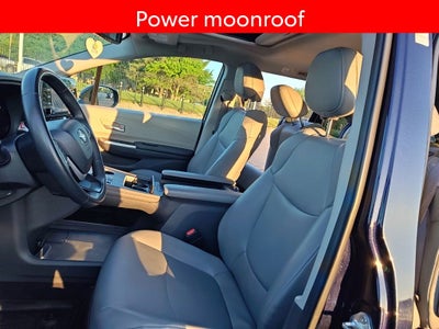 2024 Toyota Sienna XLE 7 Passenger