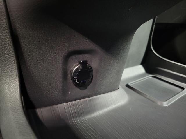 2024 Toyota Sienna XLE 7 Passenger
