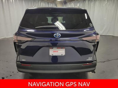 2024 Toyota Sienna XLE 7 Passenger
