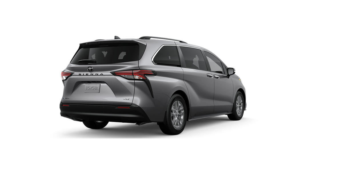2026 Toyota Sienna XLE 7 Passenger