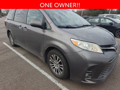 2019 Toyota Sienna XLE 8 Passenger