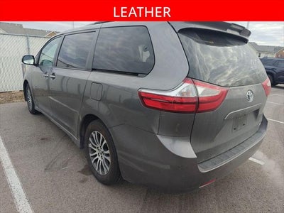 2019 Toyota Sienna XLE 8 Passenger