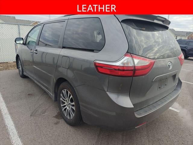 2019 Toyota Sienna XLE 8 Passenger
